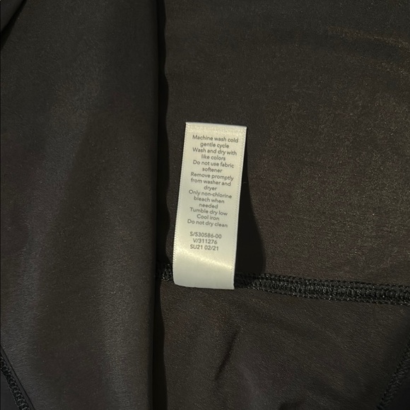 Athleta Ultimate Train Tank - Black - Picture 6 of 9